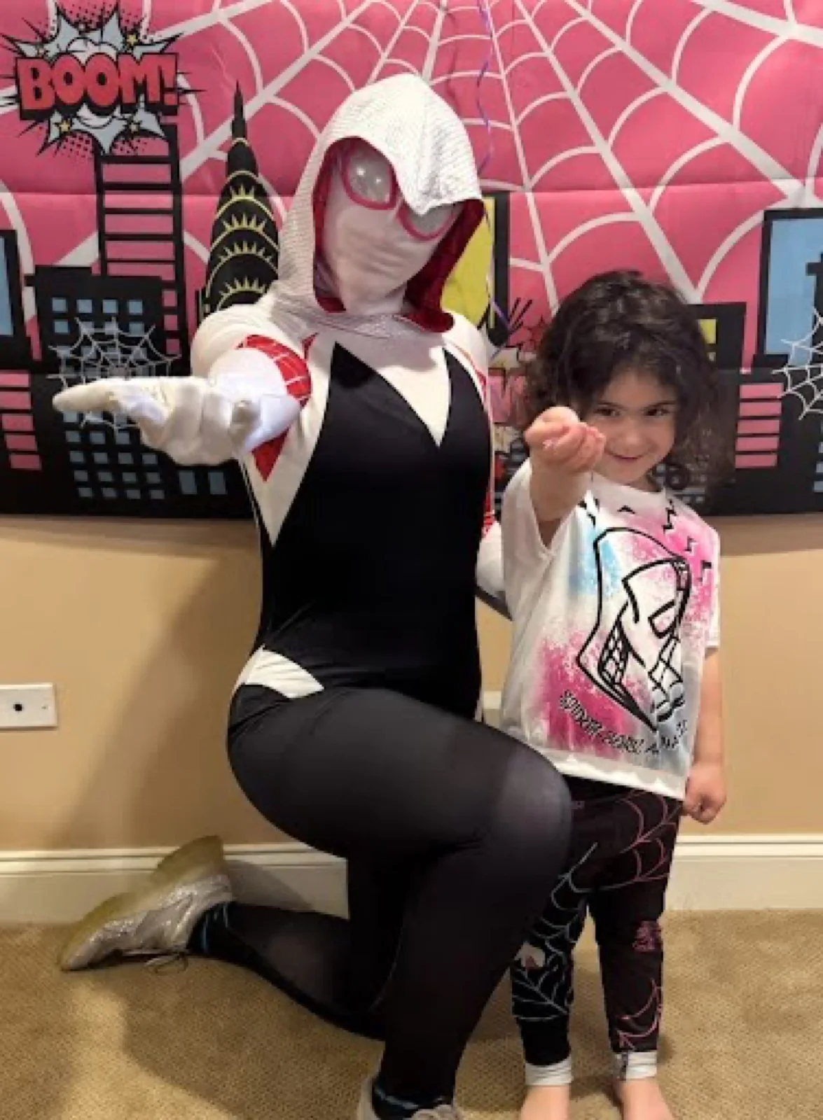 Web Heroine party character in Inland Empire